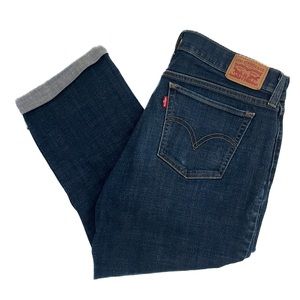 Levi’s Women’s Cropped Cuffed Jeans